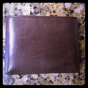 COACH 100% leather wallet